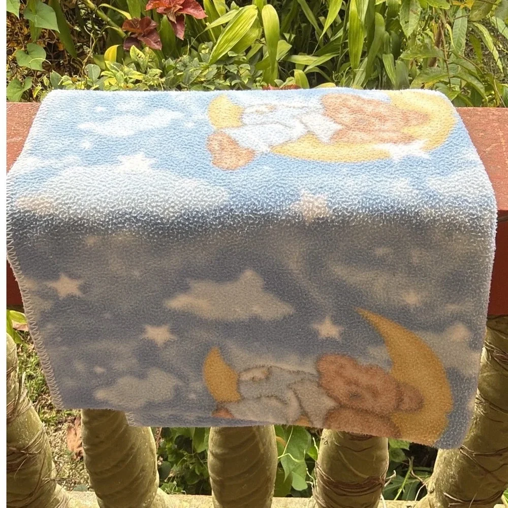 Vintage Dolly Boyd's Collection Teddy Bear Baby Blanket Moon Stars Blue 28x36